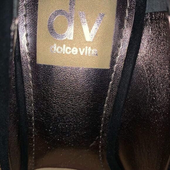 DV Dolce Pumps  - Picture 6 of 7